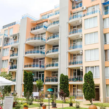 Luxury First Line With Pool And Sea View In Complex Oazis *