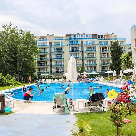 Luxury First Line With Pool And Sea View In Complex Oazis * Ravda