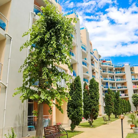 Appartement Luxury First Line With Pool And Sea View In Complex Oazis *