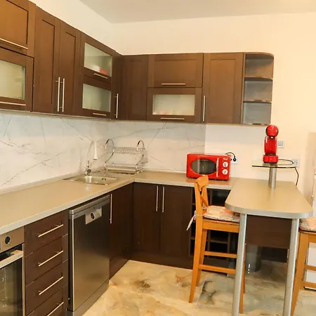 Luxury First Line With Pool And Sea View In Complex Oazis Appartement