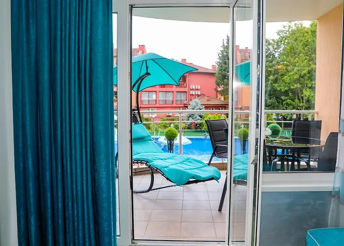 Luxury First Line With Pool And Sea View In Complex Oazis *