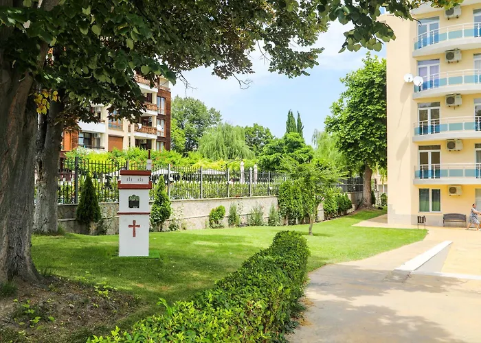 Luxury First Line With Pool And Sea View In Complex Oazis Lejlighed Ravda