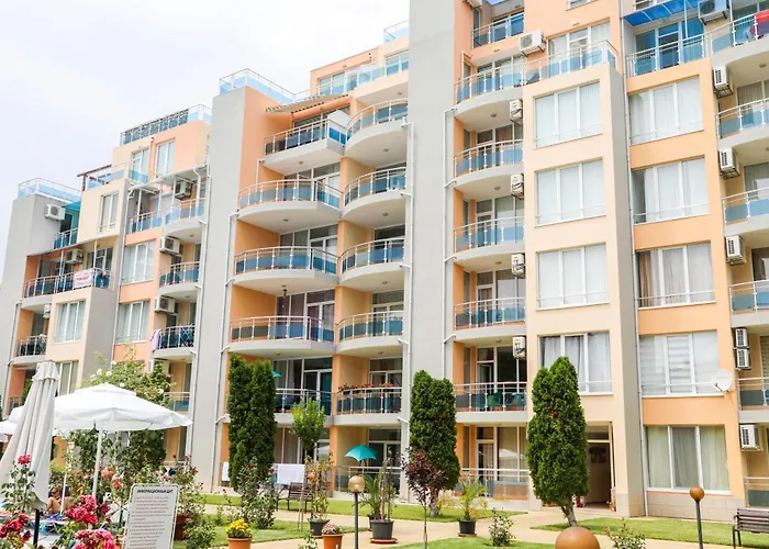 Luxury First Line With Pool And Sea View In Complex Oazis *