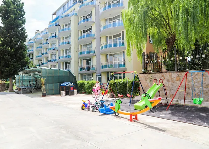 Luxury First Line With Pool And Sea View In Complex Oazis *