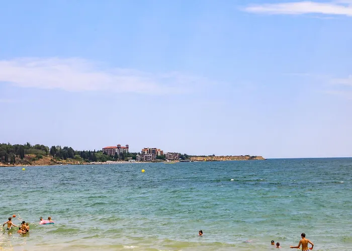 아파트 Luxury First Line With Pool And Sea View In Complex Oazis *